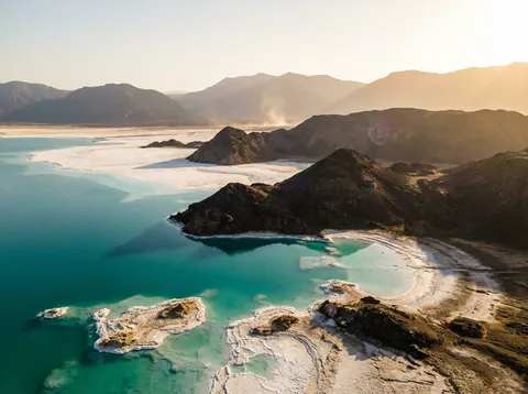 아살 호수 (Lac Assal)