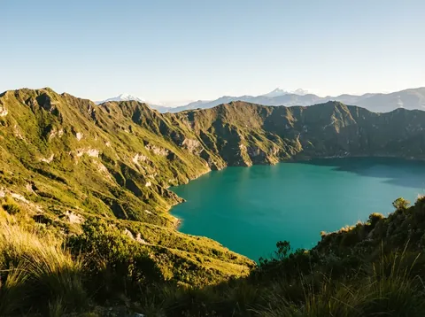 킬로토아 호수 (Quilotoa Lagoon)