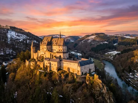 비안덴 성 (Vianden Castle)